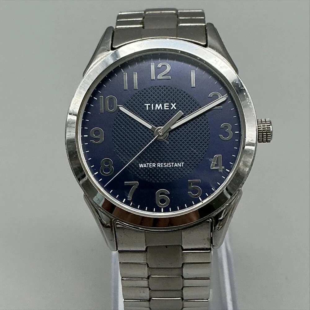 Timex Briarwood Mens Watch 40mm Blue Dial Stainless Steel Bracelet New Battery